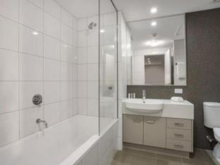 Parap Apartment | Discover Hudson Parap: Oceanfront Bliss with Great Amenities