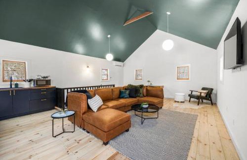 Hillsdale House | Family-Friendly Cottage in Hudson Valley & The Berkshires