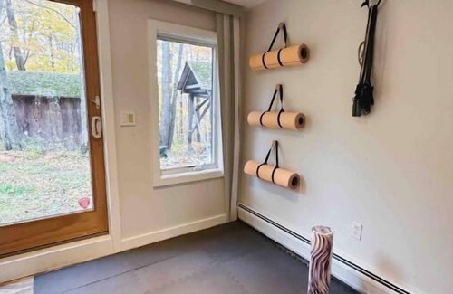 Clinton Corners Cabin | Serene Hudson Valley Nature Retreat with Pool and Spa