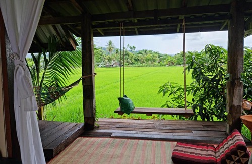Mae Kon House | Budget-Friendly Stay at Huean Himbo: Pet & Child Friendly