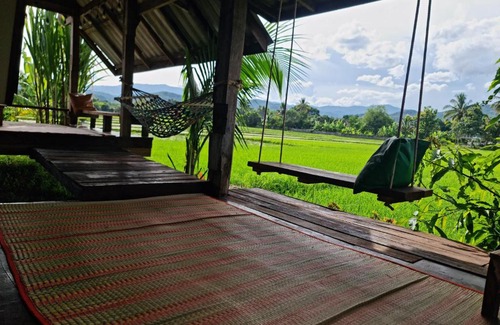 Mae Kon House | Budget-Friendly Stay at Huean Himbo: Pet & Child Friendly