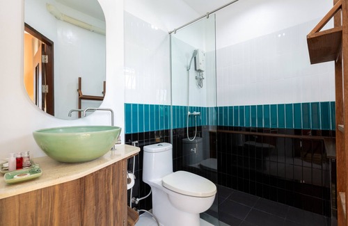 Old City House | Discover Huen Hug Chiang Mai: Family and Kitchen Amenities