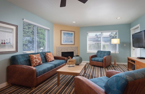 Birch Bay Condo | Spacious 3-Bedroom Penthouse with Scenic Views in Birch Bay
