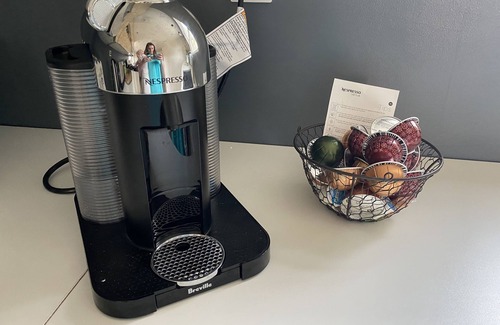 Pittsburgh House | Spacious 6-Bedroom Retreat for Families and Friends