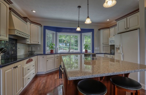 La Follette House | Idyllic Retreat with Dock, Tiki Bar & En Suite Comforts