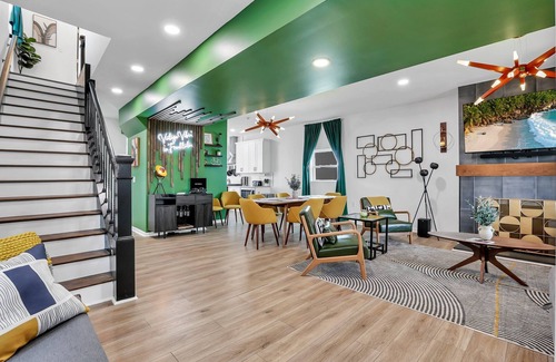 West Columbus House | Spacious Downtown House Near OSU with Easy Parking & Pets