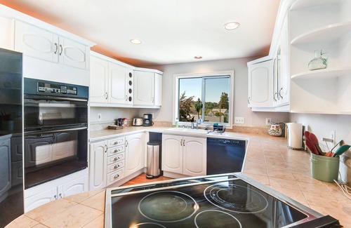 Green Lake House | Spacious Home Steps from Green Lake with Pool & Breakfast