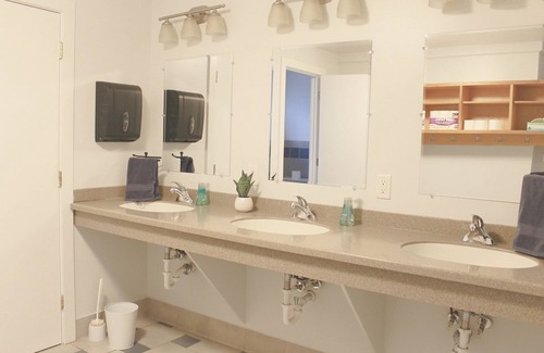 Rochester House | Spacious Retreat in Town with Spa and Hot Tub Amenities
