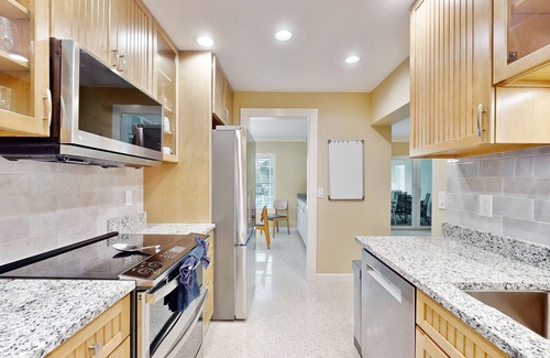 Ringling Estates House | Perfect Family Retreat with Pool & Sunroom Near Lido Beach