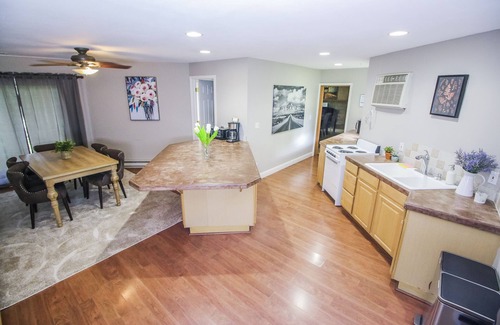 Princeton House | Spacious Home Near Princeton University for 22 Guests
