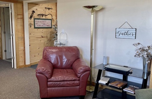 Lava Hot Springs House | Spacious Lodge in Lava Hot Springs with 10 Bedrooms
