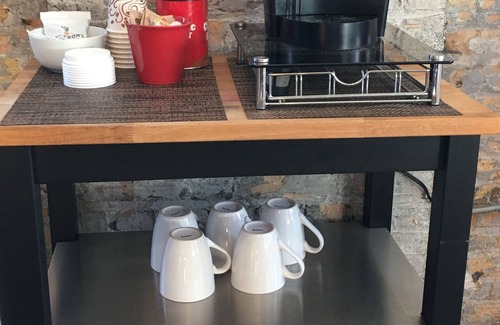 Dinkytown Apartment | Spacious Loft Near U of M Dinkytown - Rated 10/10!