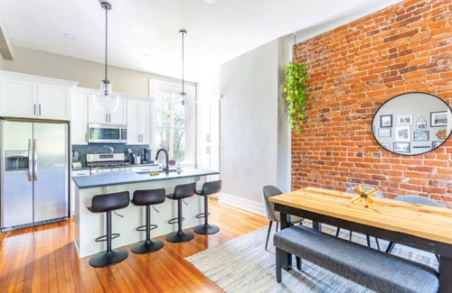 Court House Hill House | Spacious House with 4 King Beds, Pool & Fire Pit