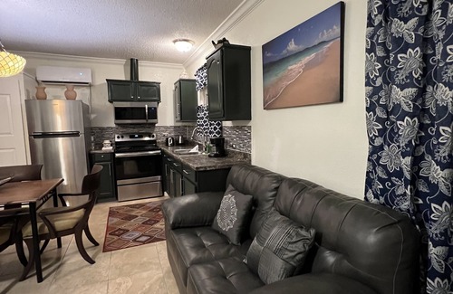 Mill Run Apartment | Modern 5-Star Studio Apartment with Oceanfront Views