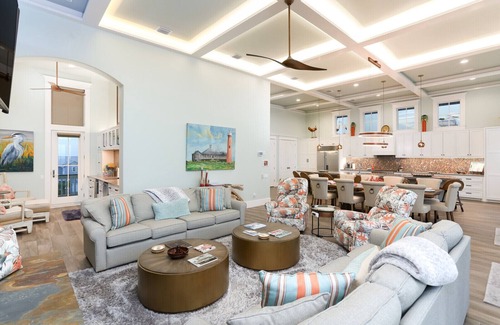 Port Aransas House | Ocean View Retreat with Spa, Pool & Golf Cart Access