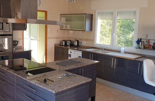 L'Ametlla de Mar Villa | Spacious Oceanfront Villa with Private Pool and BBQ