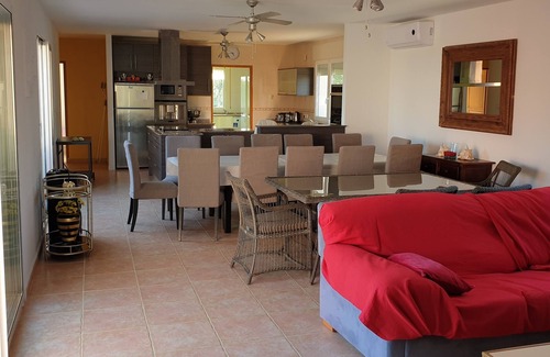 L'Ametlla de Mar Villa | Spacious Oceanfront Villa with Private Pool and BBQ