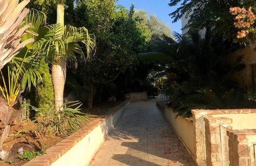 Herzliya Pituach House | Spacious Villa in Herzliya Pituach with Private Pool