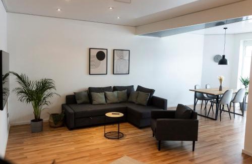 Bobenheim-Roxheim Apartment | Guest Rated: HUGOS Design Apartment with Family and Pet Perks