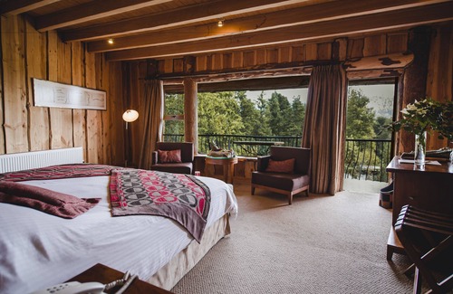 Neltume Hotel | Experience Huilo Huilo Nothofagus Hotel & Spa Getaway