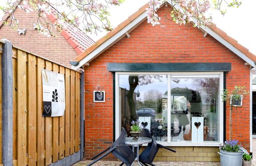 Hierden House | Child-Friendly Retreat at Huisje Sasa with Top Ratings