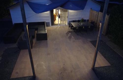 De Wijk House | Unique Huize Cobertizo: Pet-Friendly Retreat Awaits You