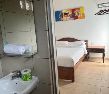 Kampung Kedawang Bed & Breakfast | Discover Hujung Kampung Estate: 4-Star Paradise Awaits