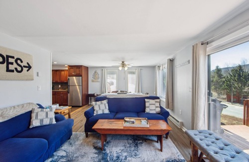 North Creek House | Hullabaloo 23E - Upgrade End Unit With Mountain Views 2 Bedroom Townhouse by The Summit at Gore Mountain
