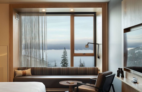 Sandpoint Hotel | Humbird: Guest Rated 8.8 with Pool, Spa & Family Amenities