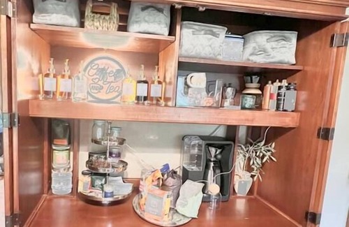 Cullman Cottage | Discover Humble Bee Cottage: Top Rated with Family Amenities