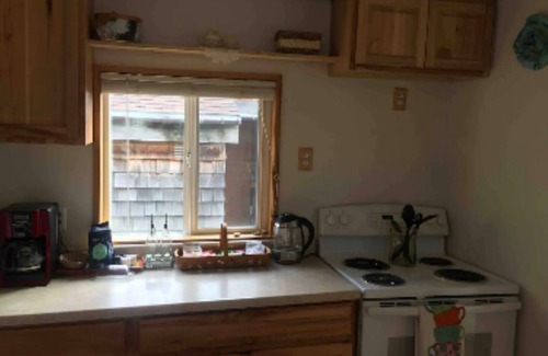 Kodiak House | Pet-Friendly Old Hillcrest Harbor View House in Kodiak