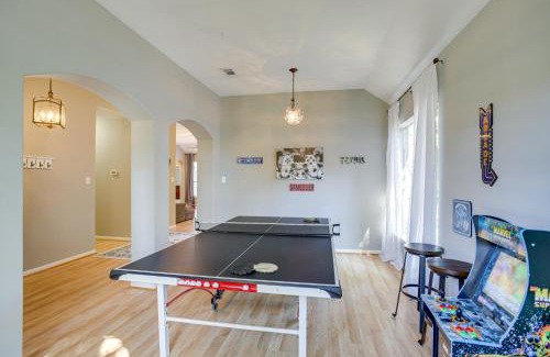 Kingwood House | Cozy Home with Game Room Near Deerbrook Mall Awaits You