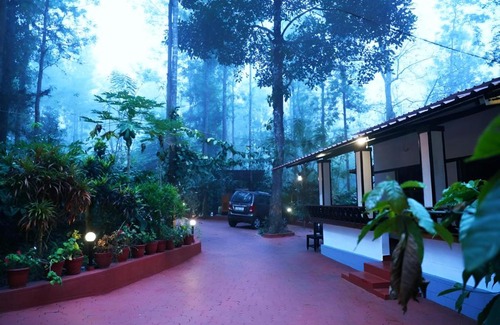 Somvarpet House | Delightful Humble Nest Resort in Scenic Coorg