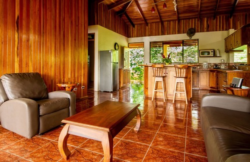 Monterrey House | Relax at Hummingbird Hacienda with Spa & Family Amenities