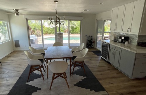 Magnesia Falls Cove House | Hummingbird Heaven: Family-Friendly Retreat with Pool Access