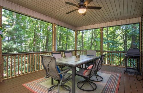 Brevard House | Serene Hummingbird Hideaway with Pool in Connestee Falls