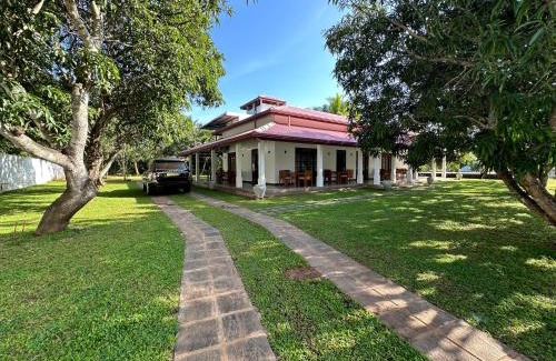 Anuradhapura Villa | Pet-Friendly Hummingbird Leisure Villa in Anuradhapura
