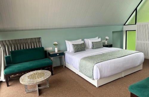 Talawakele Villa | Discover Hummingbird St.Clare Villas: Family-Friendly Retreat