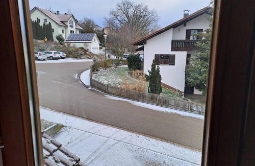 Schernfeld Apartment | Pet-Friendly Retreat: Family-Ready Apartment for 4