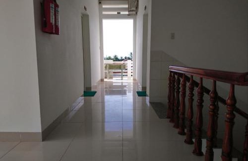 East Ham Tien Beach Hotel | Beachfront Retreat at Hung Phuc Mui Ne Hotel - Rated 9/10