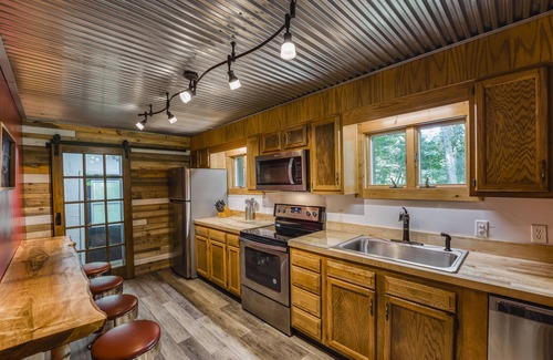 North Fork House | Experience Hungry Mother Island: Unique Cabin Retreat