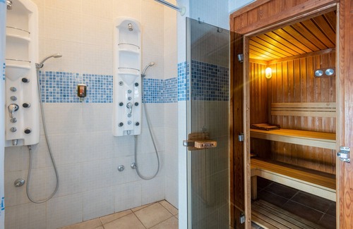Topla Hotel | Relax at Hunguest Hotel Sun Resort with Ocean View & Spa