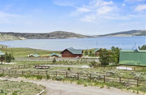 Mammoth Creek House | Discover Hunter's Hideout at Panguitch Lake: Family-Friendly Retreat