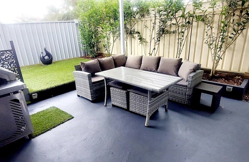 Abermain House | Modern 2-Bedroom Self-Contained Unit in Hunter Valley