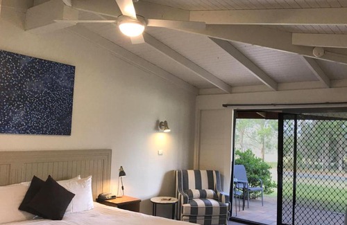Pokolbin Resort | Explore Hunter Valley Resort & Adventure at 4 Pines Farm