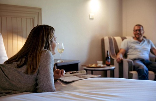 Pokolbin Resort | Explore Hunter Valley Resort & Adventure at 4 Pines Farm