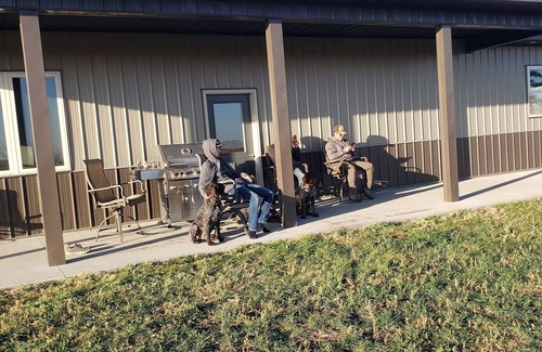 Clay County Cabin | Unforgettable Stay at Hunters Paradise Cabin with Ocean Views
