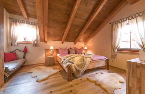 Ilsenburg Apartment | Experience Comfort at Hunting Chalet No. 19 - Pet Friendly