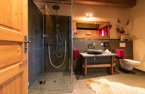 Ilsenburg Apartment | Experience Comfort at Hunting Chalet No. 19 - Pet Friendly