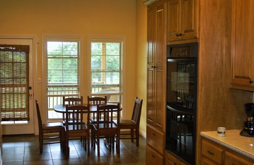 Huntsville House | Relaxing Family Retreat for Hunting & Fishing Adventures
